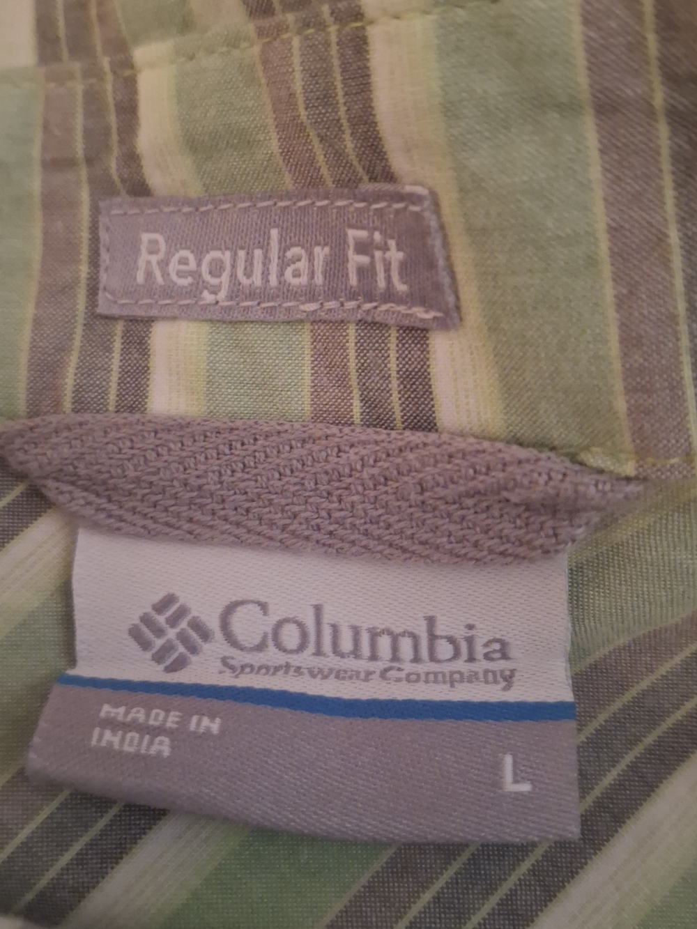 Columbia Men's Short-Sleeve Button-Down in Mint and Gray Stripe - Picture 6 of 8
